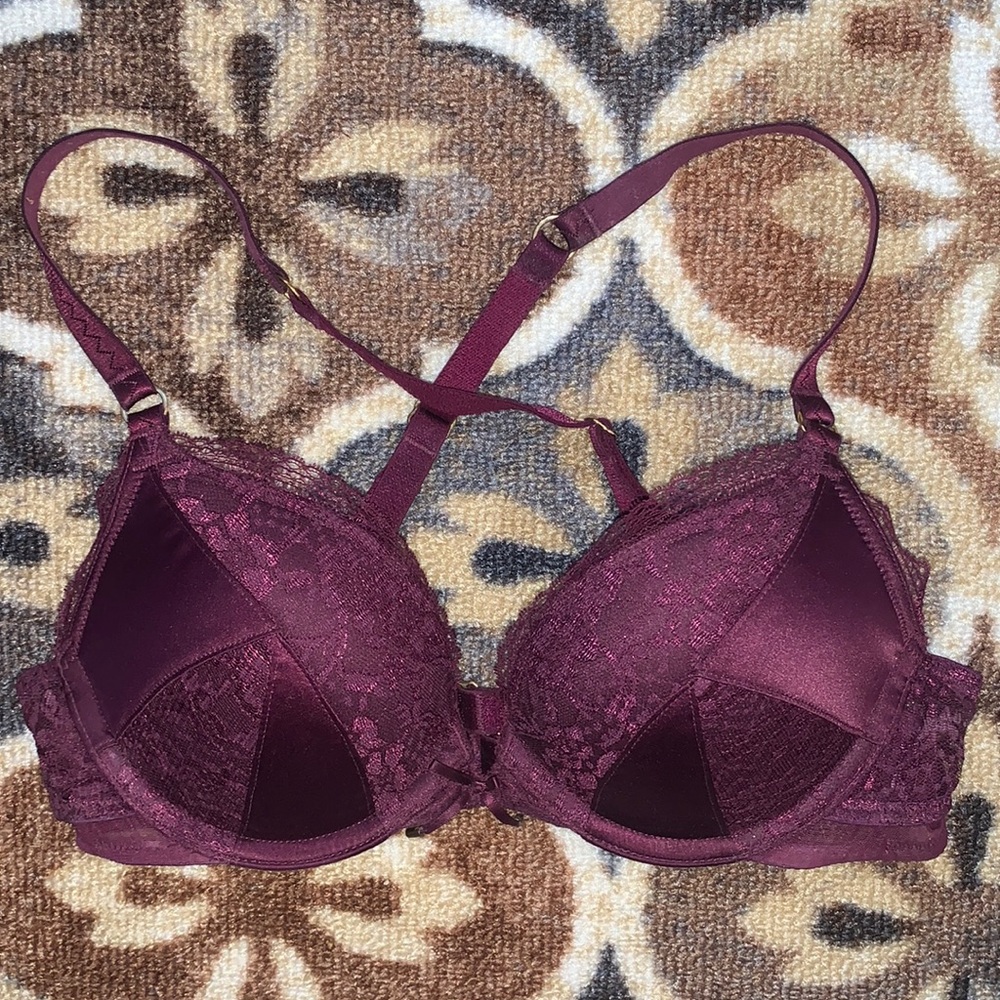 Victoria’s Secret Strappy Back Lace Push-up